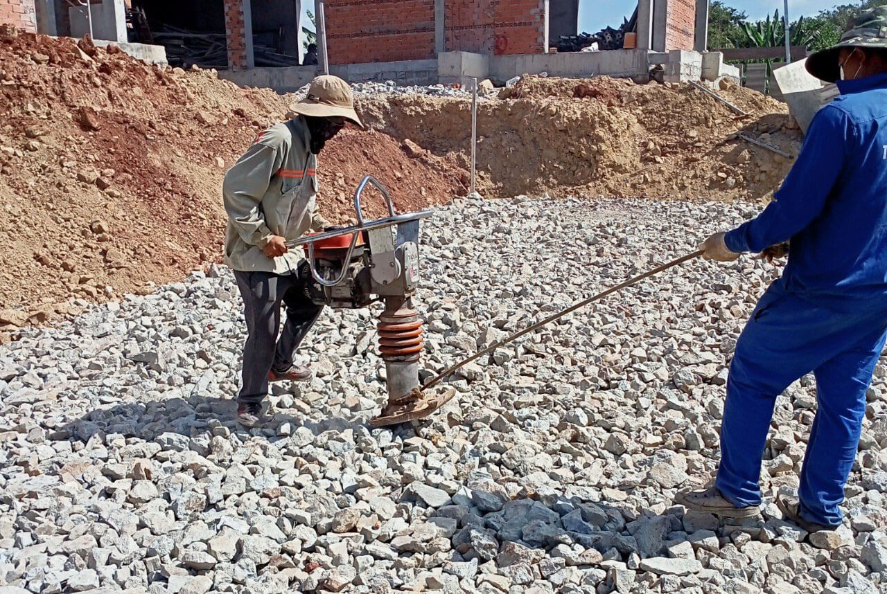 Đầm nền